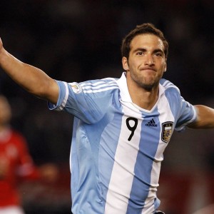 爱游戏登录-“赛场守护者”——安全第一背后的故事