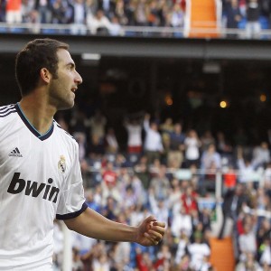 爱游戏电竞官网-“年度黑马：联盟中最让人惊喜的崛起球队”，联盟崛起阵容推荐